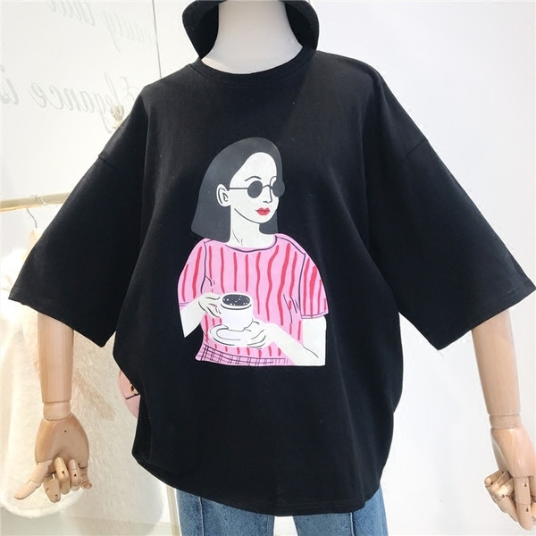 Κομψή γυναικεία μπλούζα με φαρδύ μανίκι 3/4 με λευκό, μαύρο και ροζ χρώμα