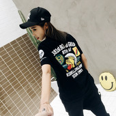 Tricou sport de damă cu inscripție și imprimeu pe spate alb-negru