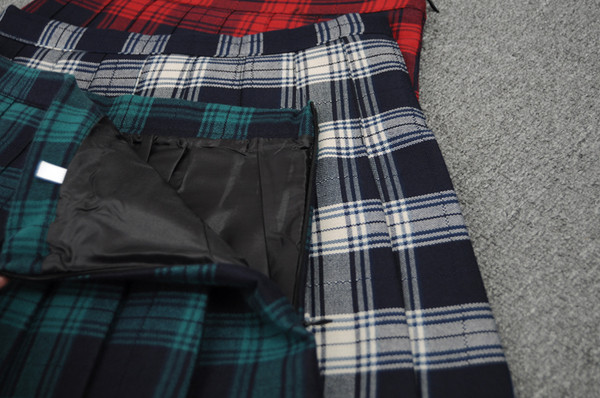 Μοντέρνα γυναικεία μικρή φούστα σε τρία χρώματα