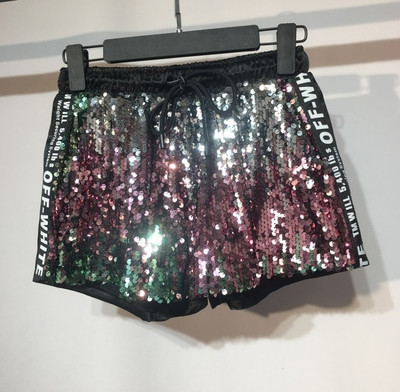 Pantaloni scurți moderni de dama cu paiete colorate in mai multe culori