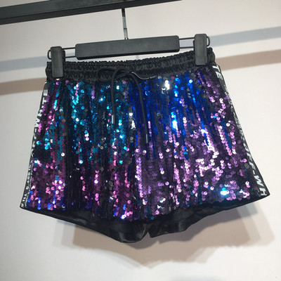 Pantaloni scurți moderni de dama cu paiete colorate in mai multe culori