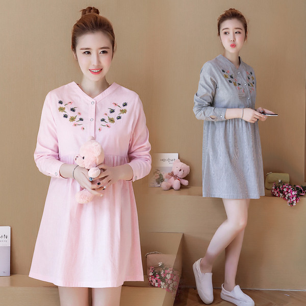 Αθλητικό καθημερινό γυναικείο φόρεμα για τις έγκυες γυναίκες με floral κεντήματα