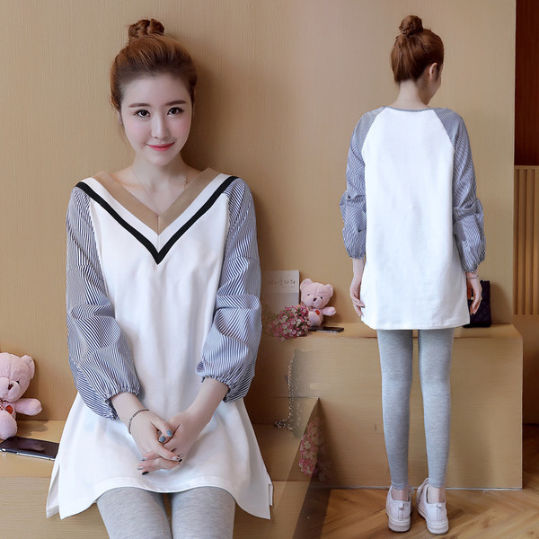 Tavaszi ing kismamáknak, V-nyakkal, két színben