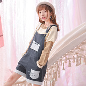 Salopeta de dama cu buzunare si broderie in albastru inchis