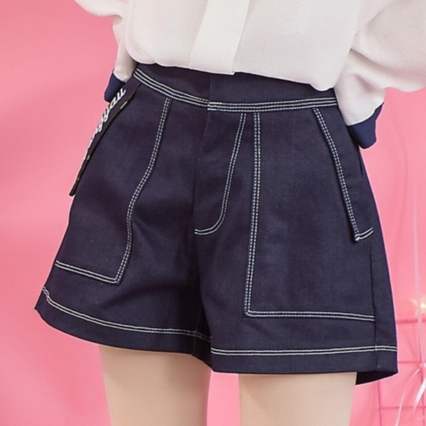 Pantaloni scurti de dama model lat cu talie inalta