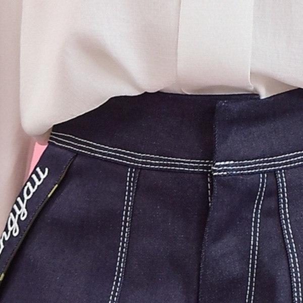 Pantaloni scurti de dama model lat cu talie inalta