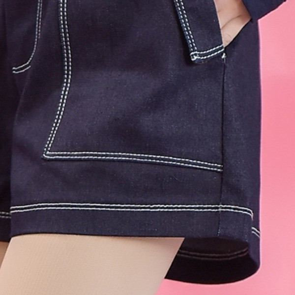 Pantaloni scurti de dama model lat cu talie inalta