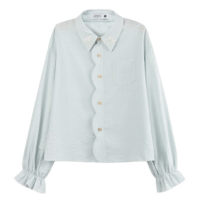 Cămașă de damă în model larg cu mâneci lungi și broderie pe guler