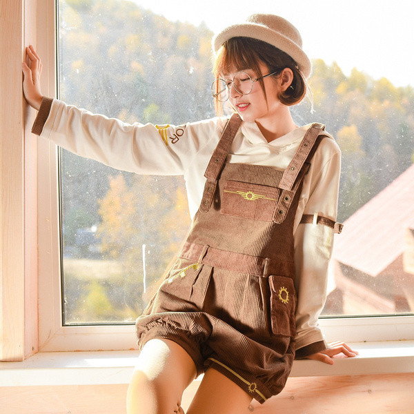 Salopeta dama model lat cu curele reglabile si broderie colorata