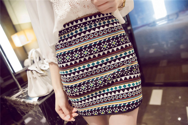 Set de dama modern din doua parti camasa eterica + fusta cu model cu model