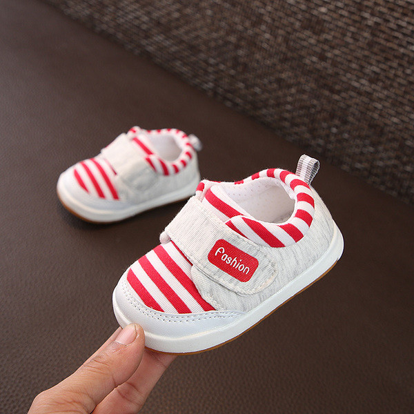 Pantofi sport pentru copii in dungi pentru baieti in mai multe culori