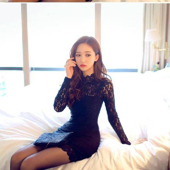 Rochie elegantă de damă cu mâneci din dantelă de culoare neagră