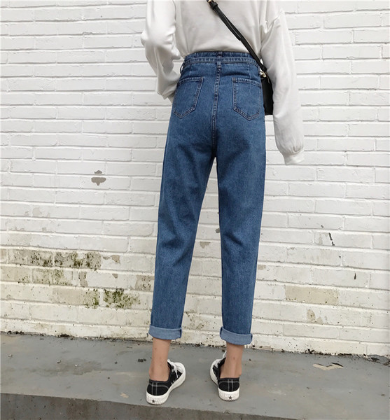 Дамски дънки с висока талия с колан и с джобове в два цвята