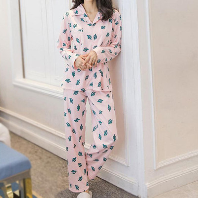 Pijamale dama primavara-toamna in doua parti cu imprimeu in doua culori