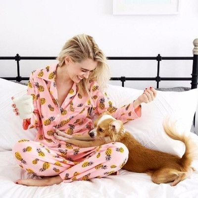 Pijamale dama primavara-toamna in doua parti cu imprimeu in doua culori