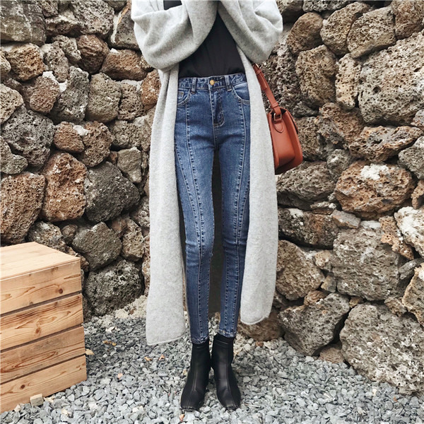 Blugi de dama pe corp model slim cu talie inalta