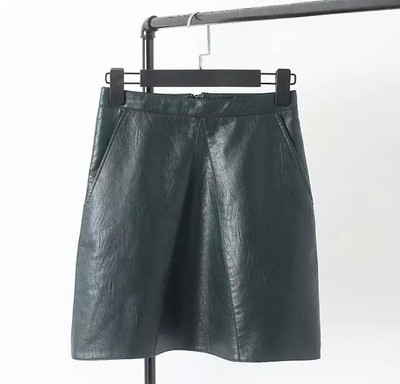 Fusta de dama simpla intr-un model larg din piele ecologica, in diferite culori