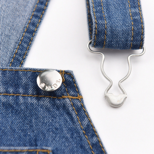 Salopeta de dama cu nasturi si bretele reglabile