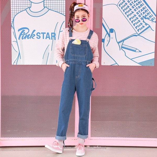 Salopeta de dama cu nasturi si bretele reglabile