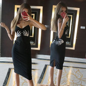 Спортно-ежедневна дамска рокля с тънки презрамки и интересна щампа