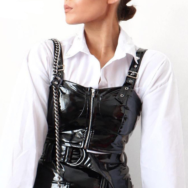 Стилен дамски топ от еко кожа в черен цвят