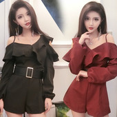 Stílusos női rövid jumpsuit V-nyakkal, két színben