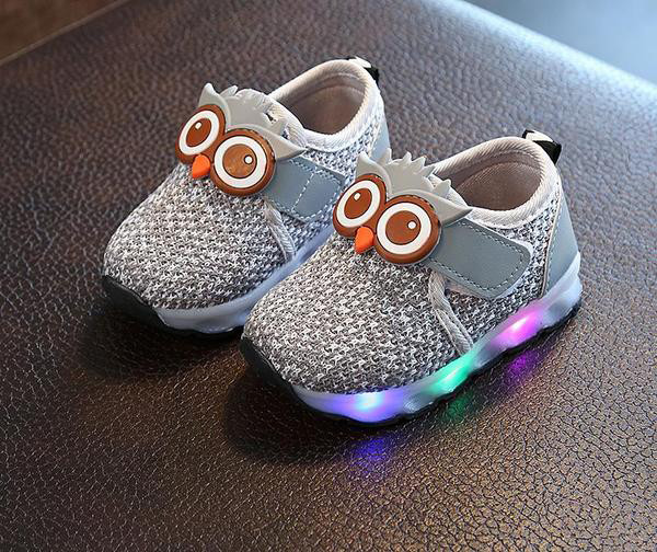 Ежедневни удобни детски маратонки унисекс с апликация в сив, черен и розов цвят 