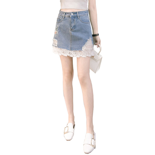 Модерна дамска дънкова пола с висока талия,бродерия и дантела в светъл цвят