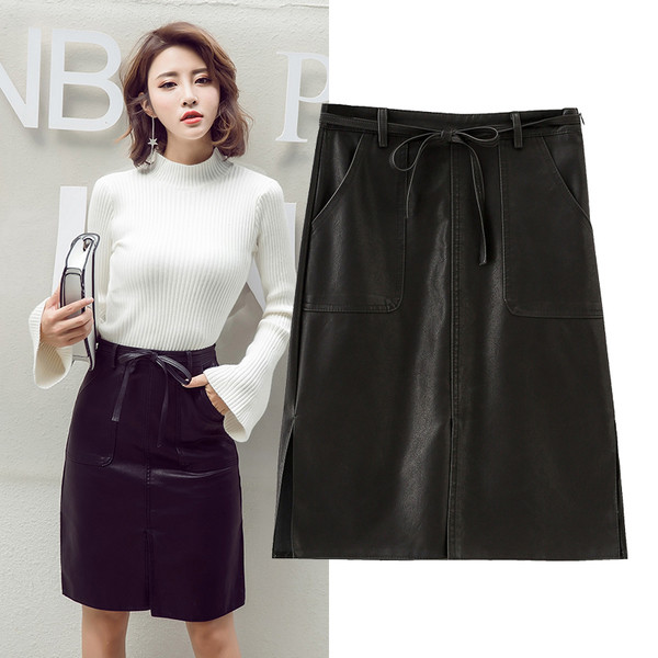 Класическа дамска дълга пола от еко кожа с висока талия и джобове в черен цвят