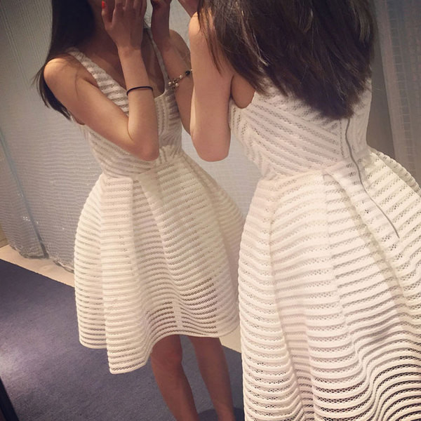 Елегантна дамска къса разкроена рокля в три цвята