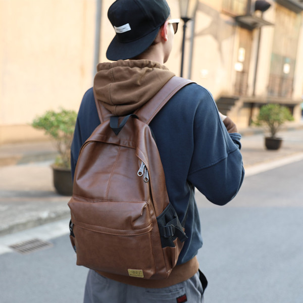 Мъжка ежедневна раница от еко кожа в два цвята