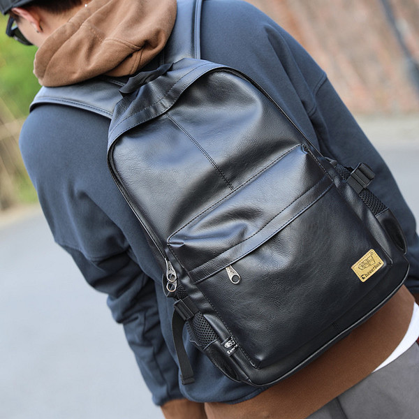 Мъжка ежедневна раница от еко кожа в два цвята