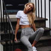 Stílusos női kockás leggings magas derékkal és cipzárral