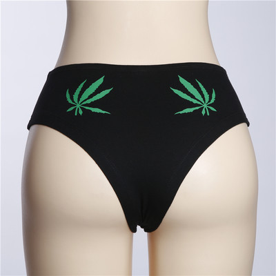 Női bikini fekete és piros színben, rátéttel