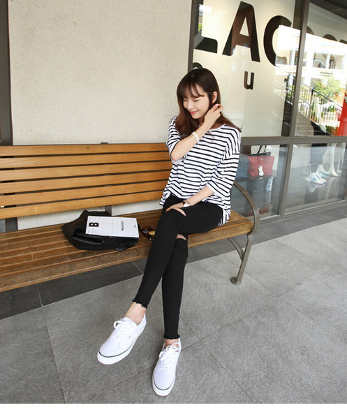 Спортно-ежедневни дамски дънки с кръпки три цвята