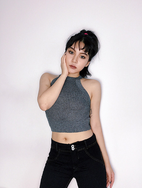 Ежедневен изчистен дамски топ в няколко цвята