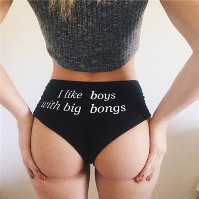 Női bikini fekete felirattal