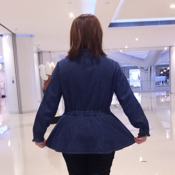 Стилна дамска деним дълга риза с О-образна яка в тъмен цвят,големи размери 