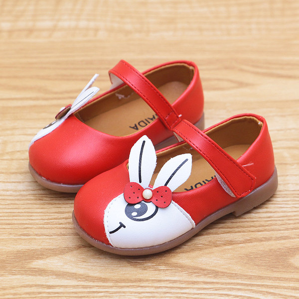 Παιδικά υποδήματα για κορίτσια σε δύο χρώματα με λουράκια βελκρό και έγχρωμα στοιχεία