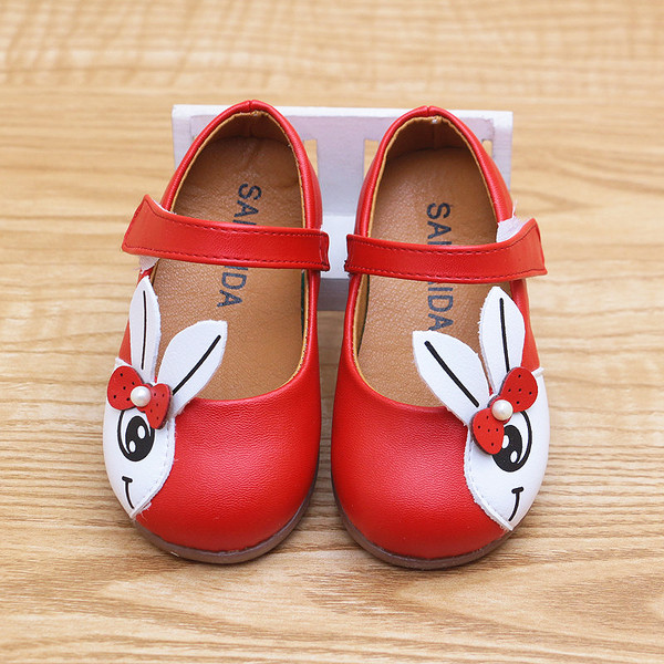 Παιδικά υποδήματα για κορίτσια σε δύο χρώματα με λουράκια βελκρό και έγχρωμα στοιχεία