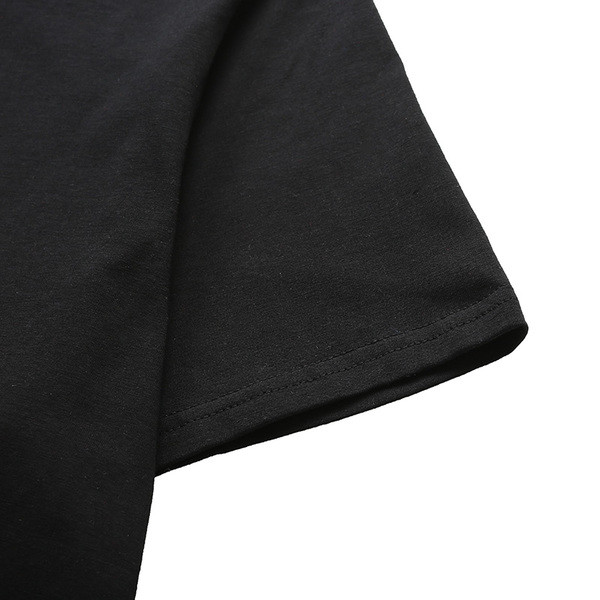 Спортна дамска тениска с цветна апликация,подходяща за ежедневие в три цвята