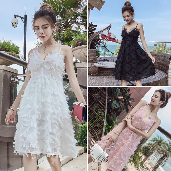 Лятна дамска рокля с презрамки в три цвята