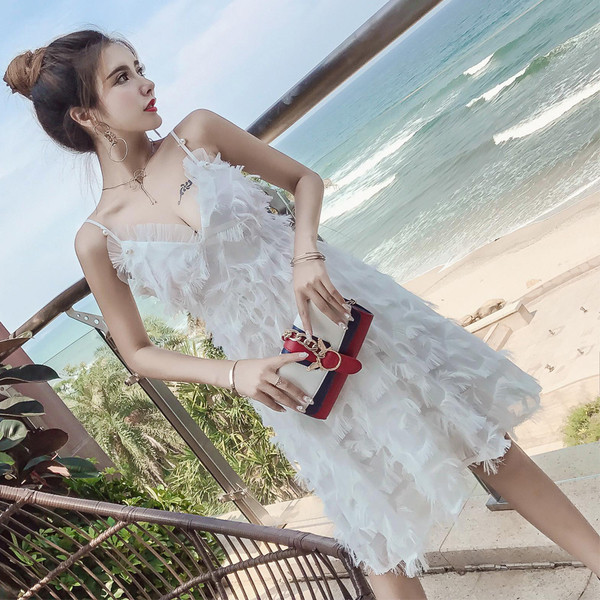 Лятна дамска рокля с презрамки в три цвята