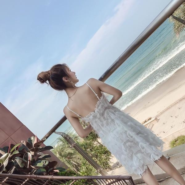 Лятна дамска рокля с презрамки в три цвята