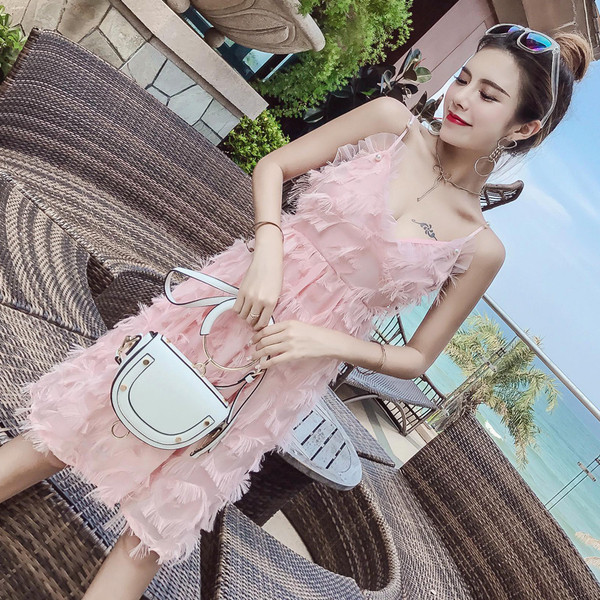 Лятна дамска рокля с презрамки в три цвята