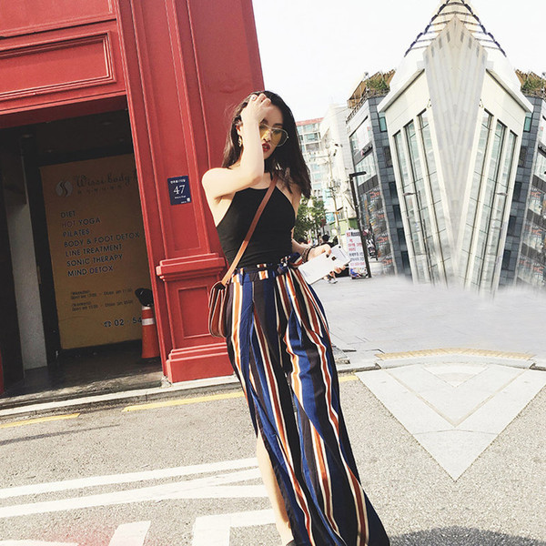 Стилни дамски широки панталони с висока талия и цепки 