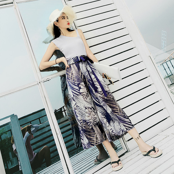 Модерни дамски широки панталони с висока талия и връзка 