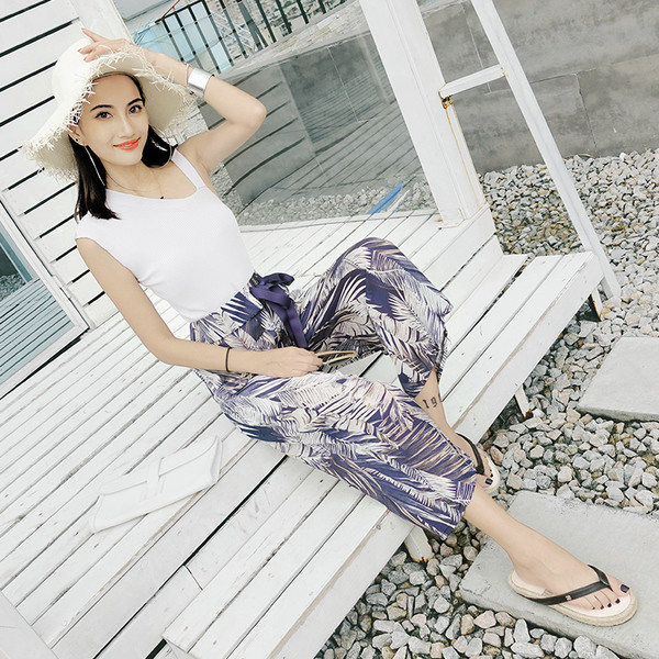 Модерни дамски широки панталони с висока талия и връзка 