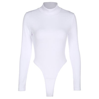Női body fehér színben, egyszerű, O-nyakú modellben
