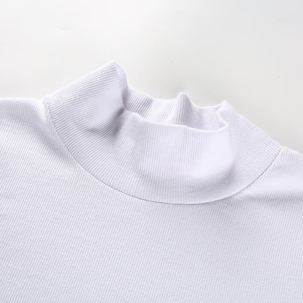 Body de dama in alb intr-un model simplu cu decolteu in O